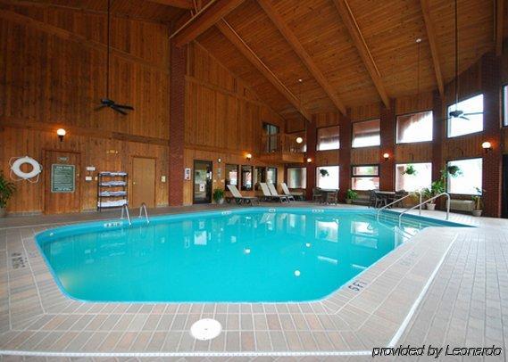 Quality Inn Parkersburg North-Vienna Facilities photo